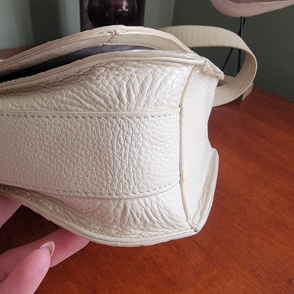 Vince Camuto Tal Croc Embossed Leather  Saddle Bag in Cream - Picture 14 of 16
